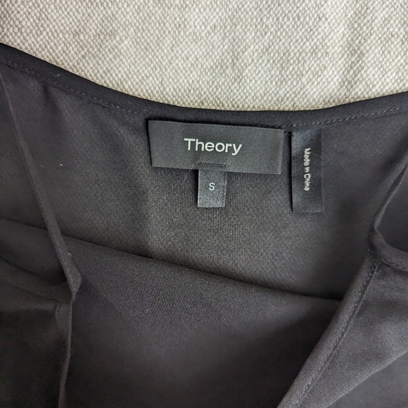 Theory cami, size S - Picture 2 of 2